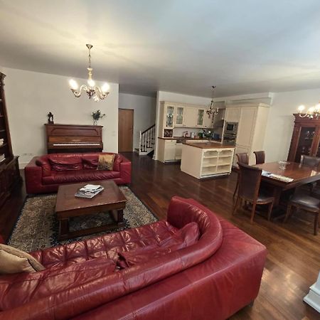 Lana Riverside Apartment Тирана Экстерьер фото