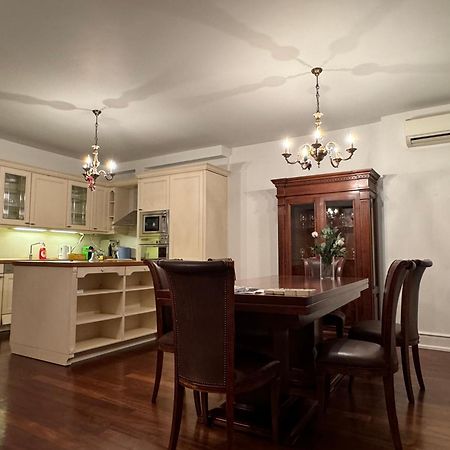 Lana Riverside Apartment Тирана Экстерьер фото