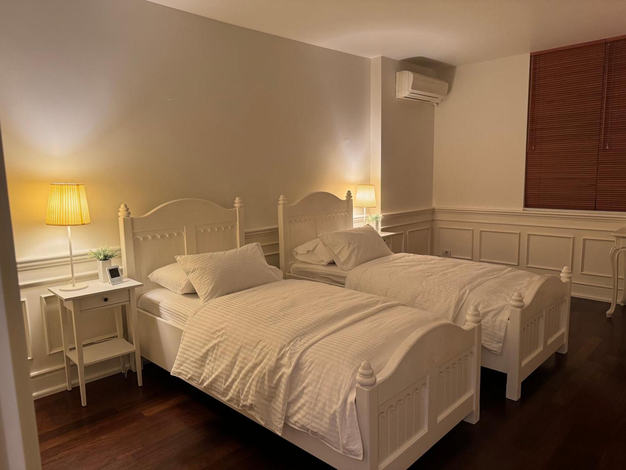Lana Riverside Apartment Тирана Экстерьер фото